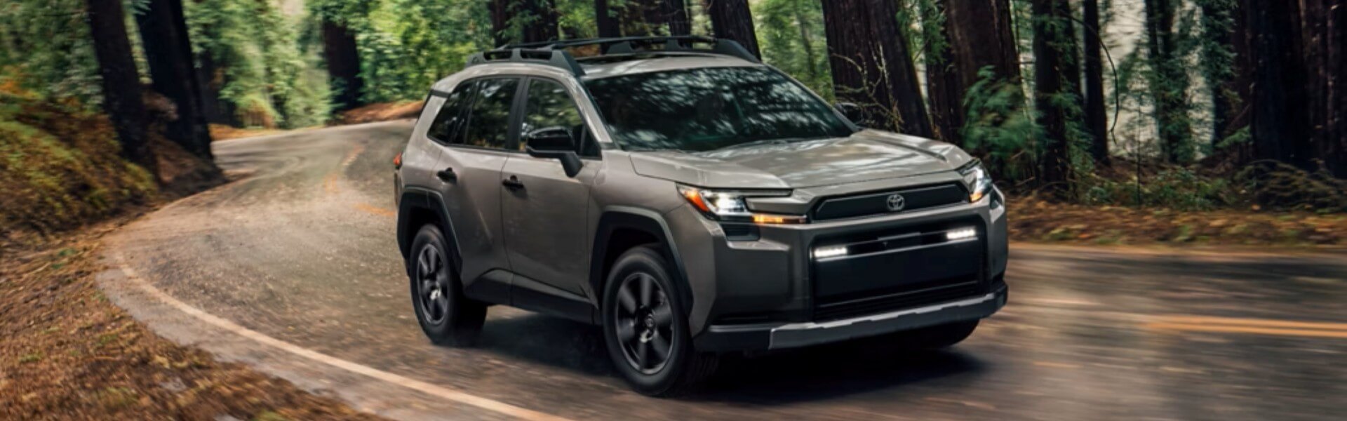 Toyota RAV4 SUV hybride succès mondial