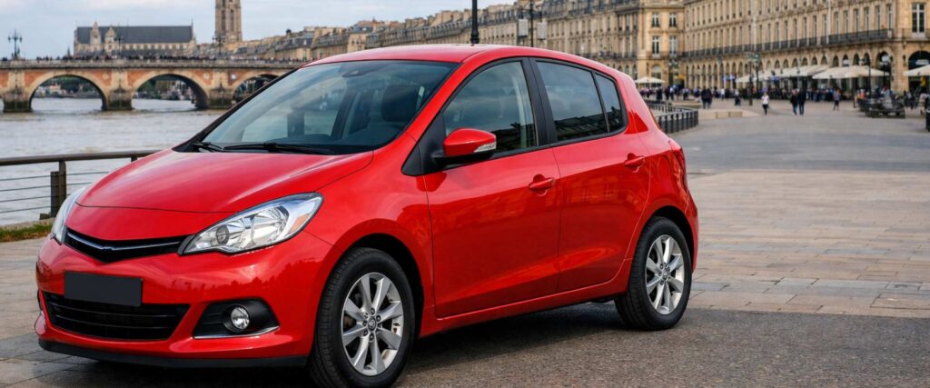 Voiture d’occasion compacte rouge à Bordeaux, annonce auto locale en Gironde
